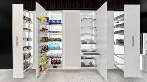 Dlaczego w projekcie kuchni warto uwzględnić szafki cargo?